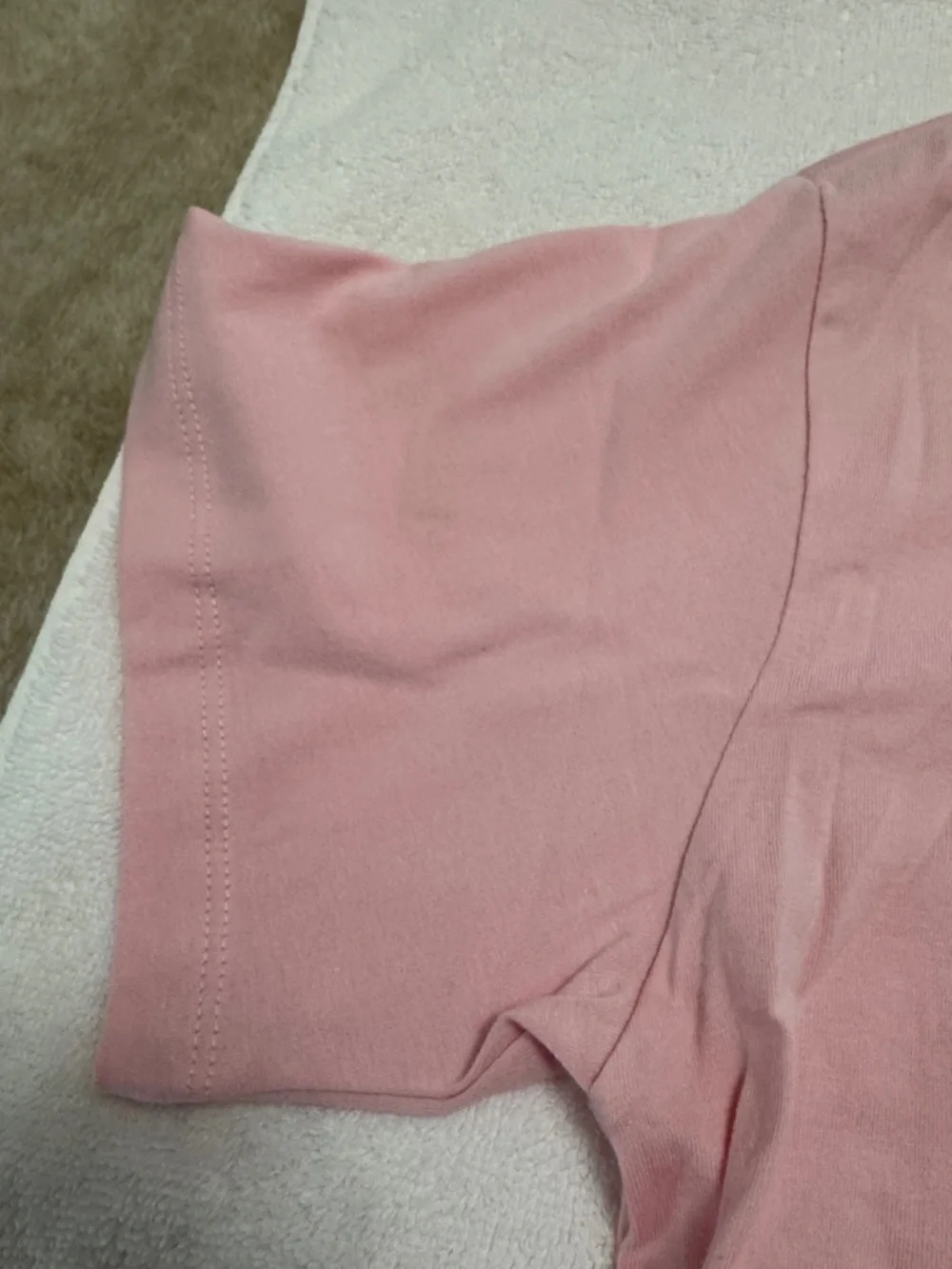 Title:
NWT Pippi Post Pink “Book Lovers Club” Graphic Tee Shirt Size Medium - Picture 5 of 6